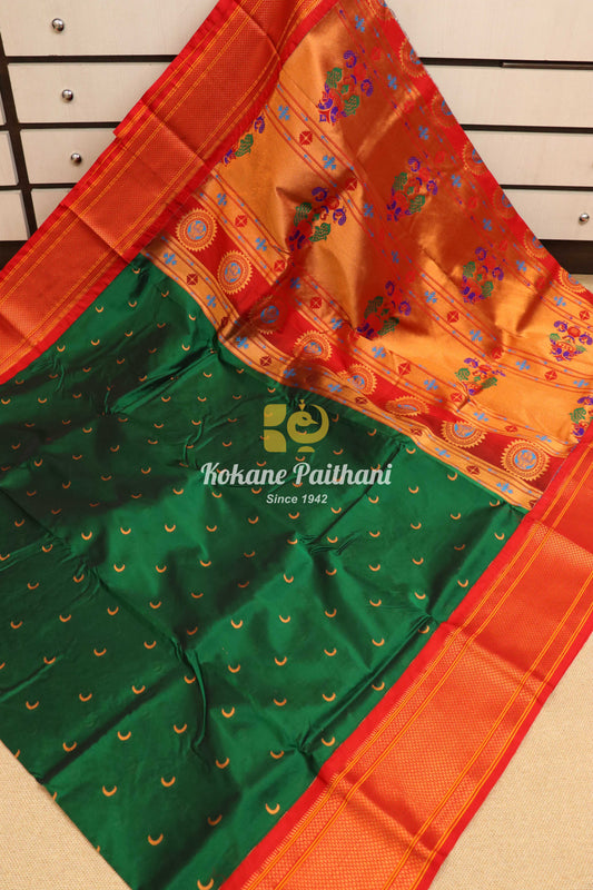 Kadiyal Chandrakala Fancy Pallu Paithani