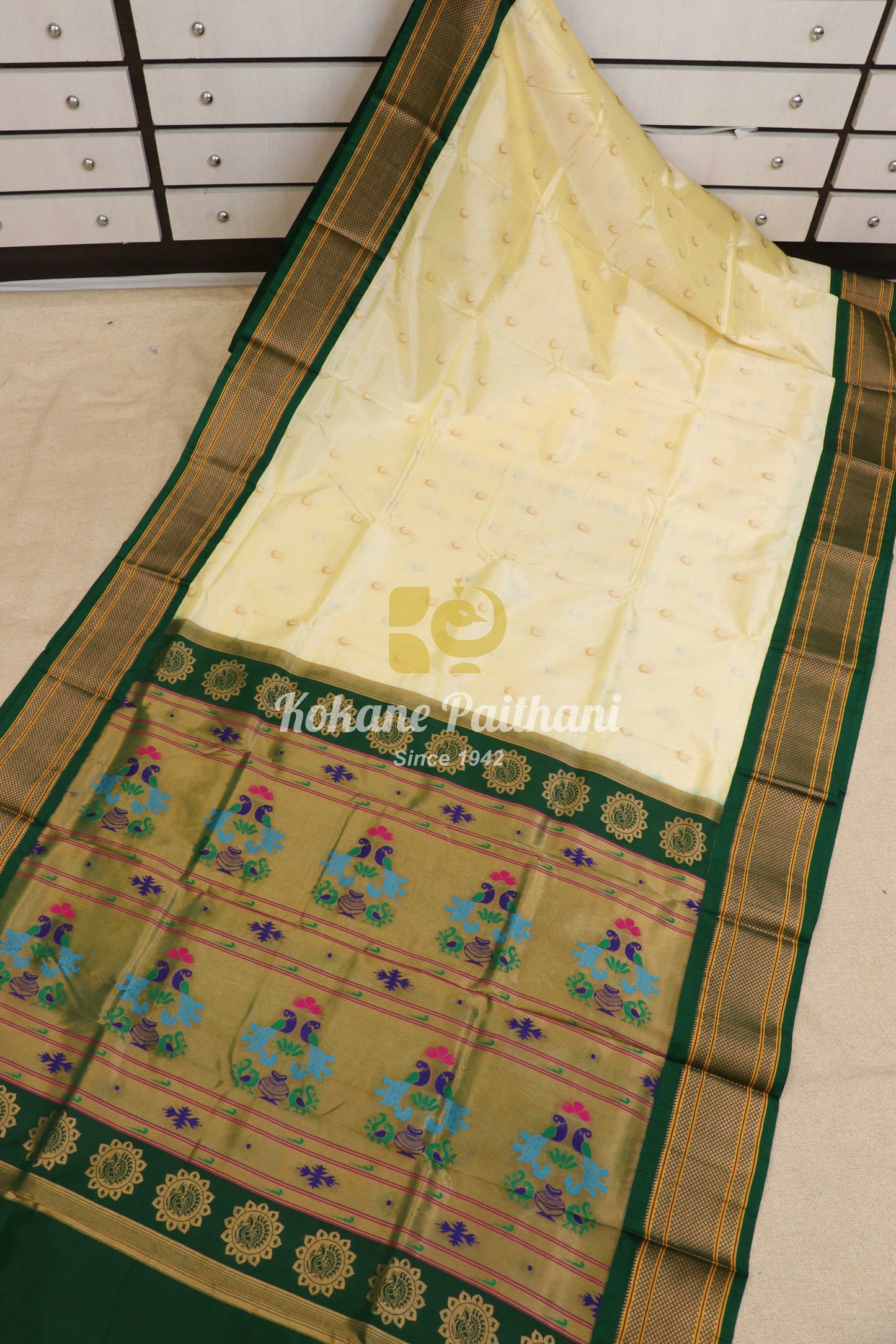 Kadiyal Chandrakor Maharani Paithani Saree