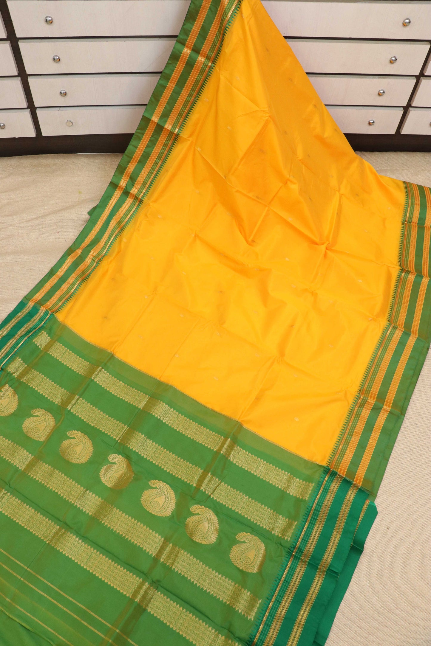 Narayanpeth Saree