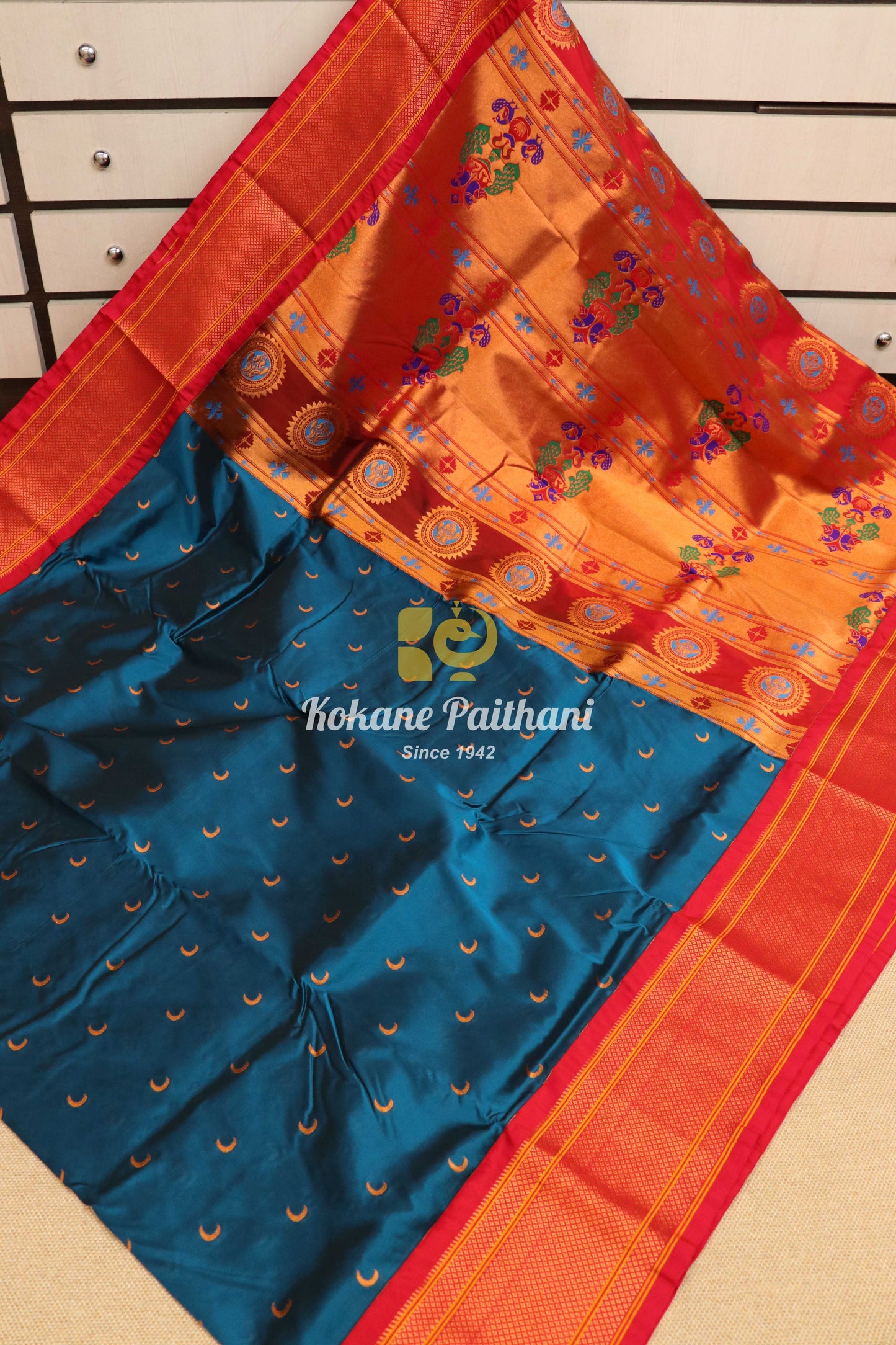 Kadiyal Chandrakala Fancy Pallu Paithani