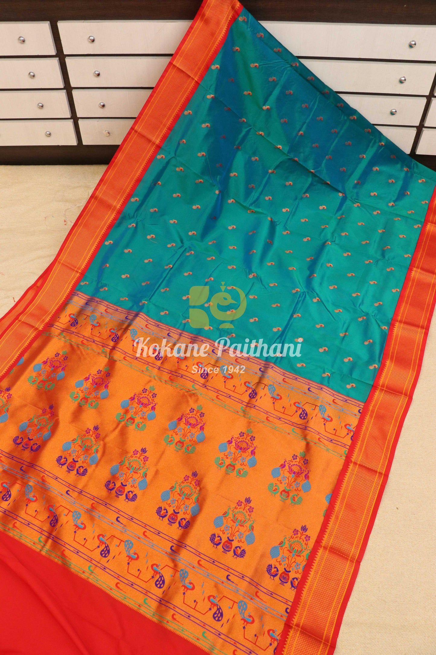 Kadiyal Peacock Maharani Paithani