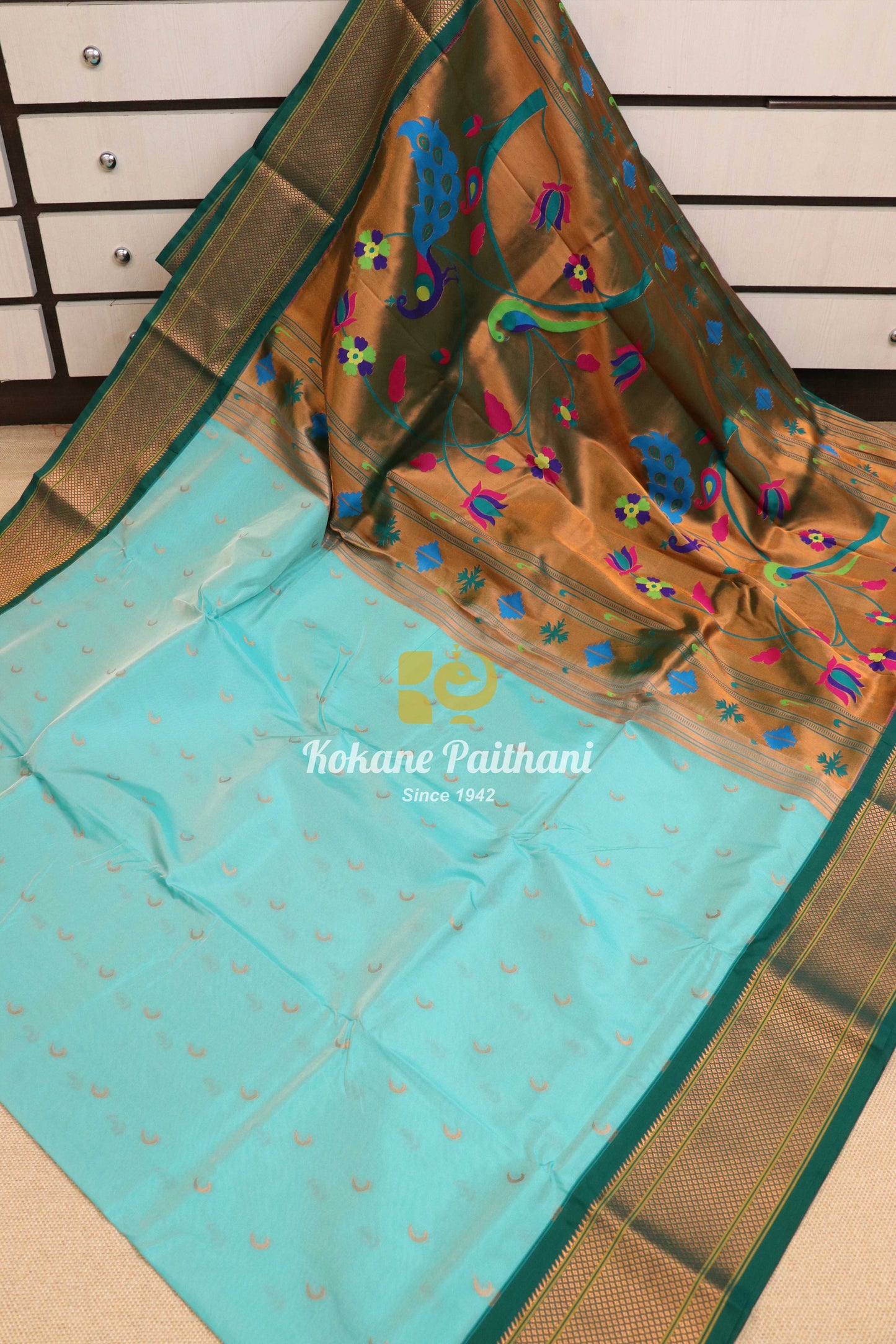 Kadiyal Chandrakala Fancy Pallu Paithani