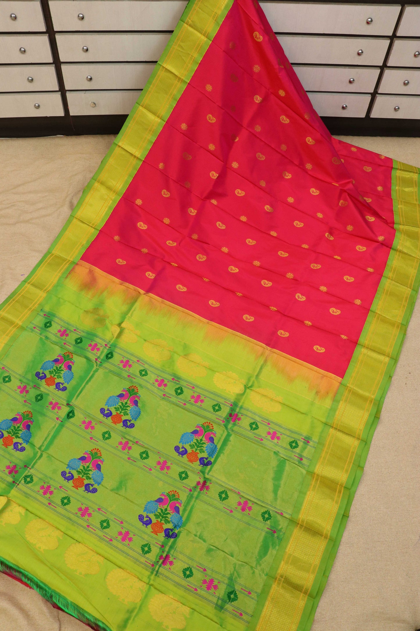 Maharani Pallu Silk Paithani Saree