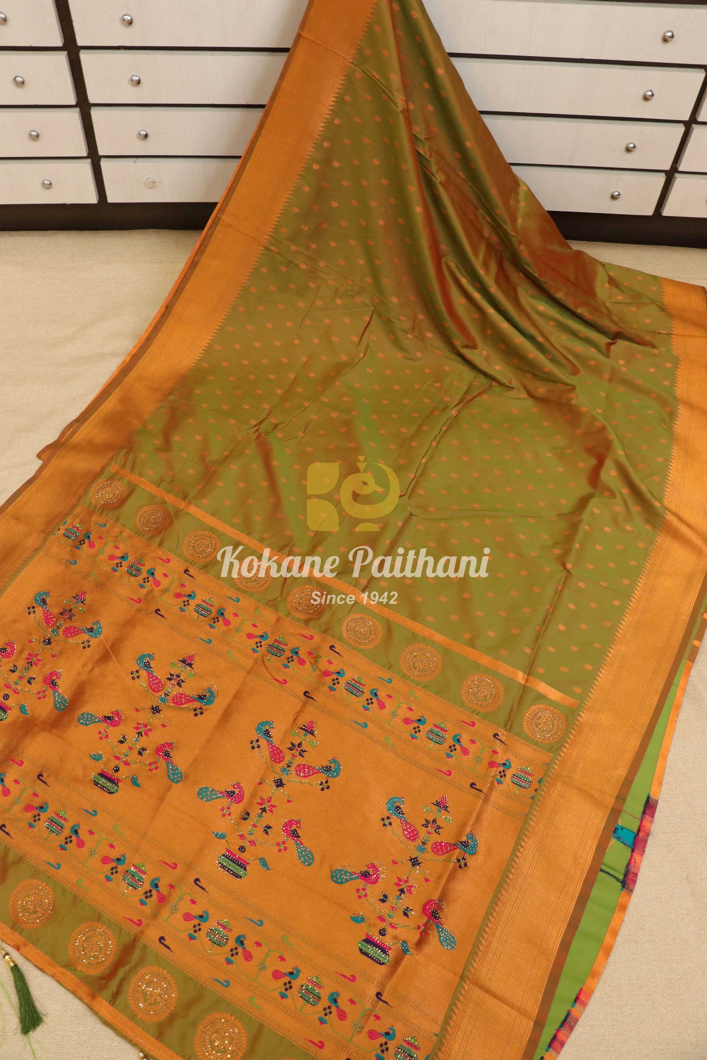 Ganga Silk Semi Paithani 3