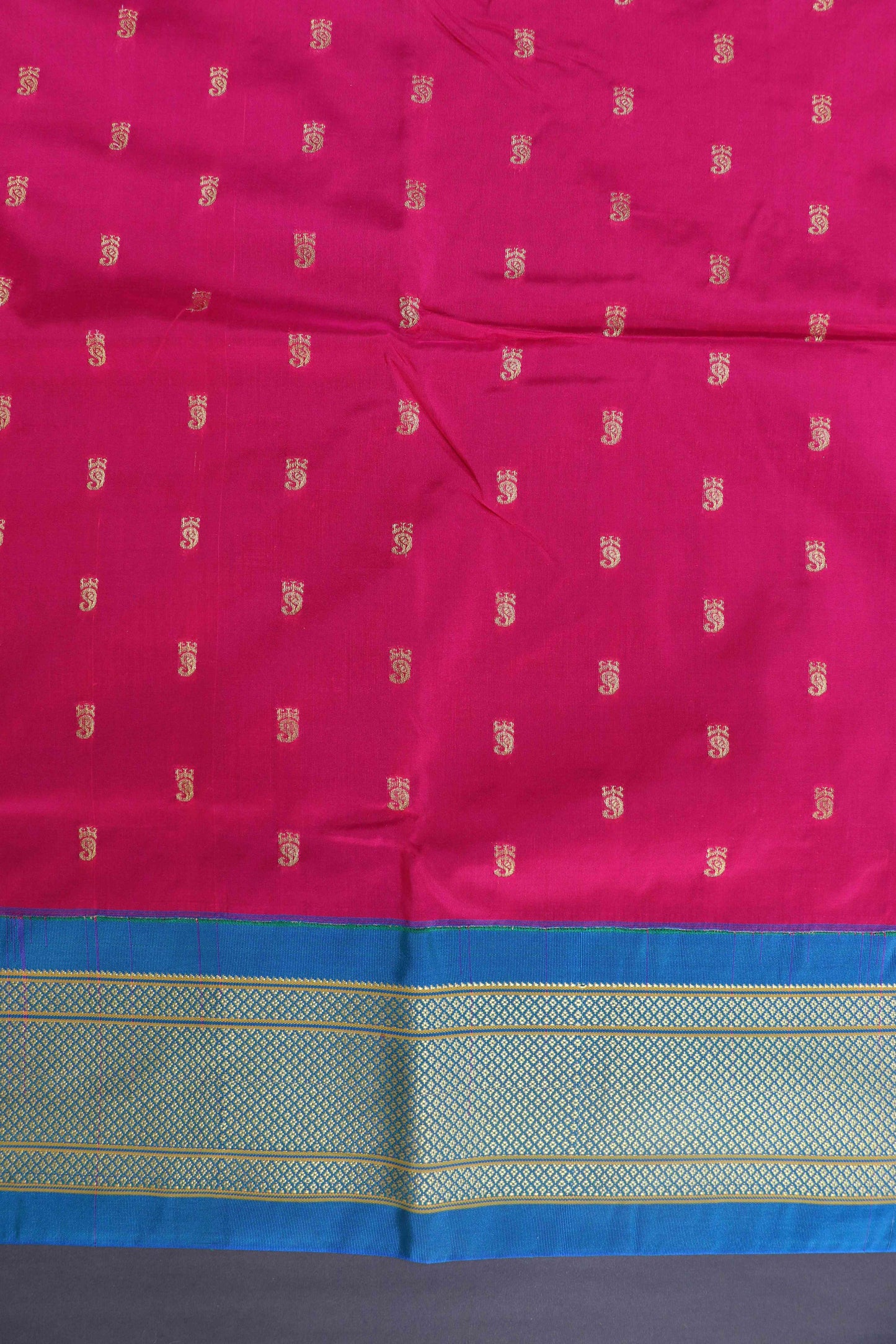 Kadiyal Rich Pallu Paithani