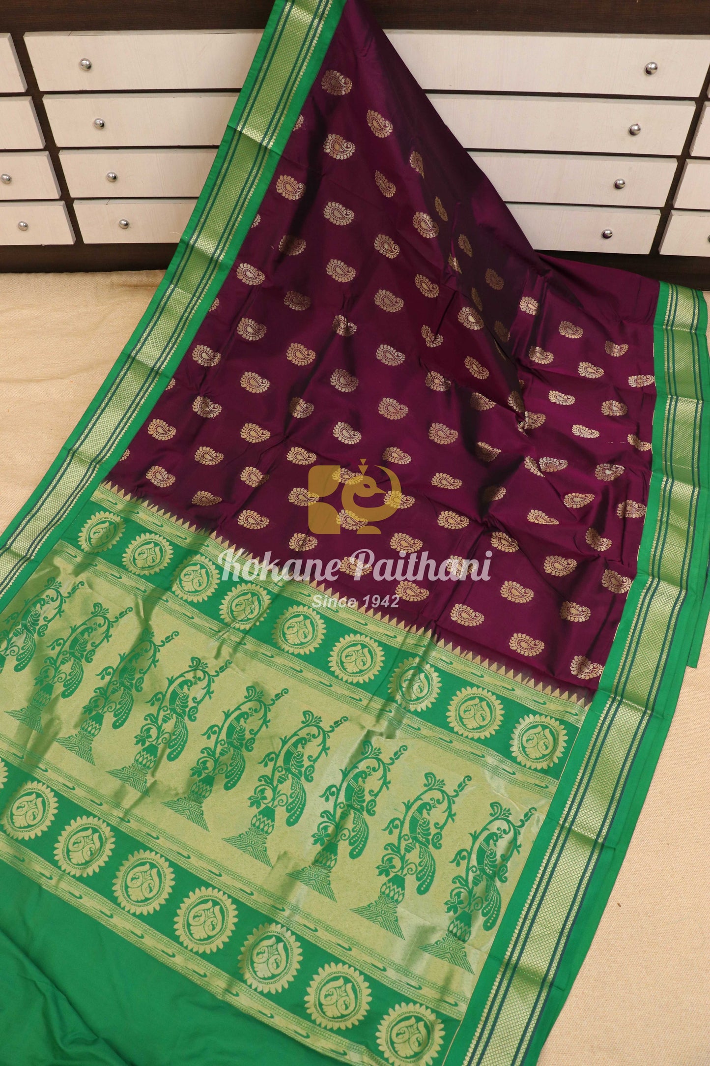 Kuyari Kadiyal Semi Paithani Saree