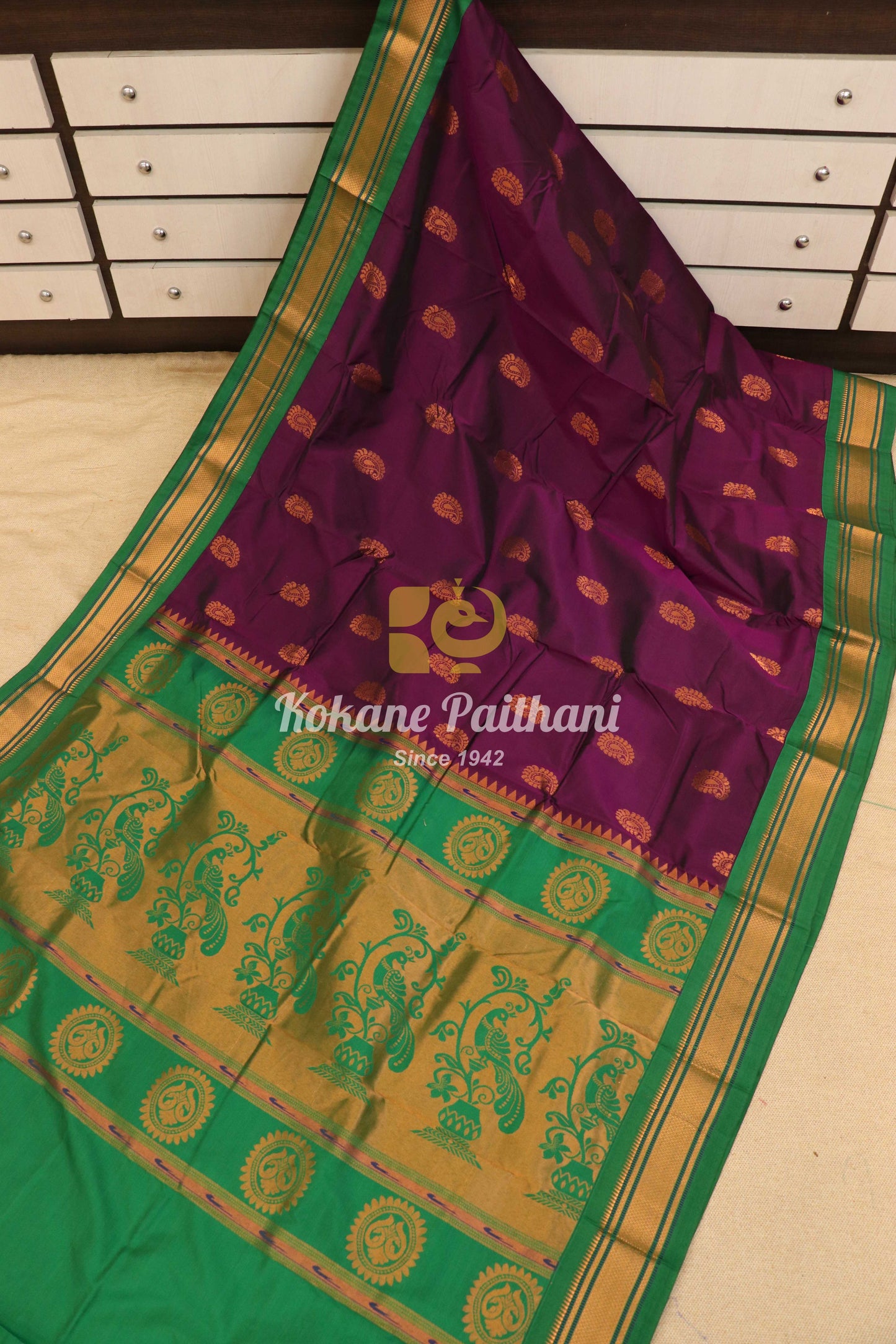 Kuyari Kadiyal Semi Paithani Saree