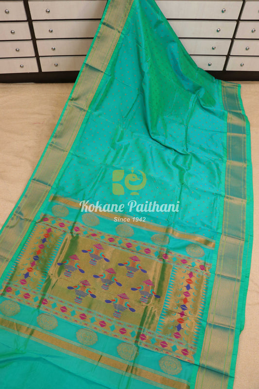 Kalanjali Paithani Saree