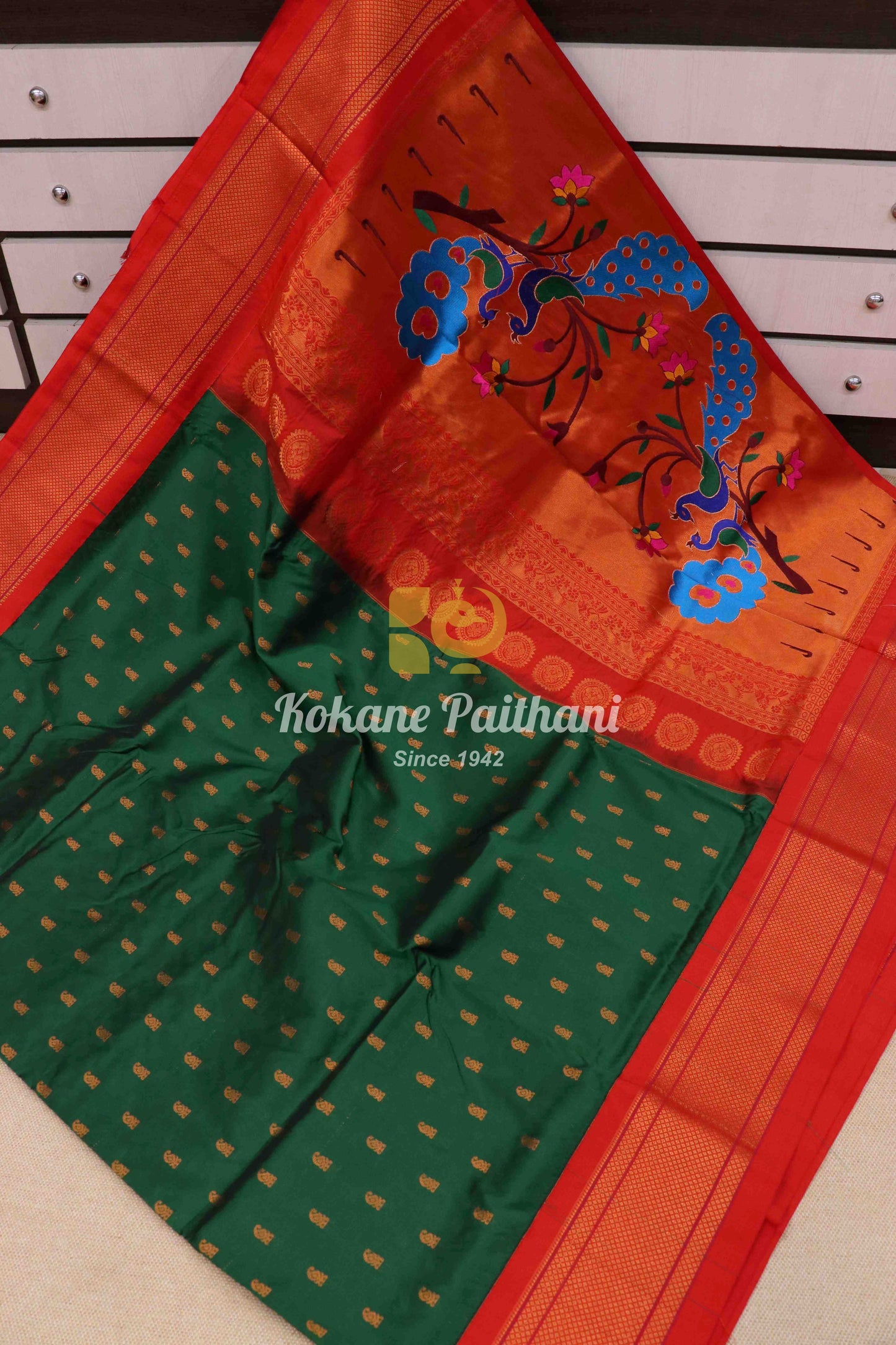 Kadiyal Rich Pallu Paithani Saree